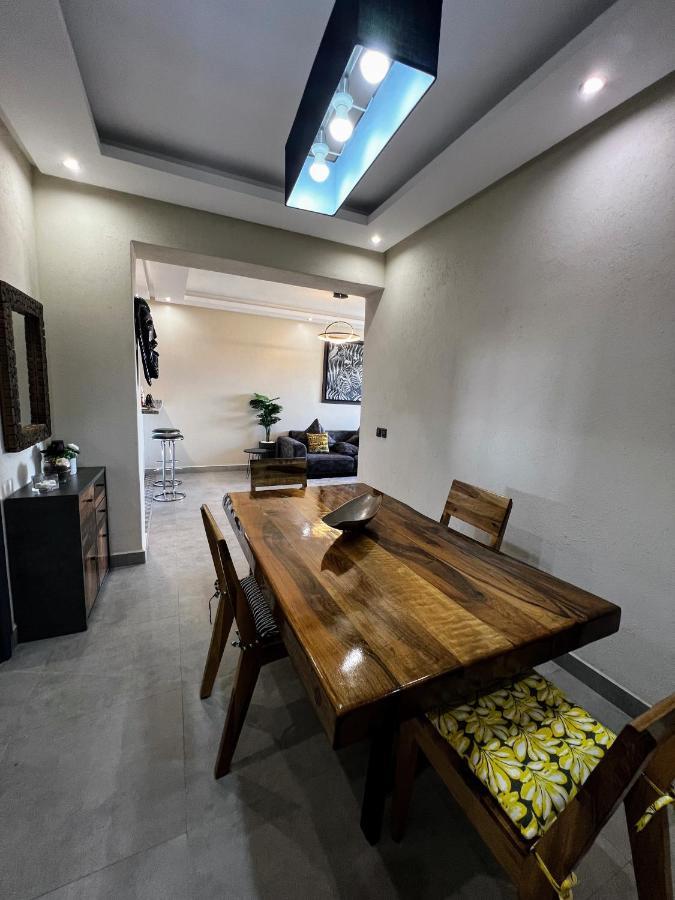 Moderne, Lumineux & Spacieux Avec Balcon -Central -Wifi-Smart Tv-Clim Marrakesh Exterior photo